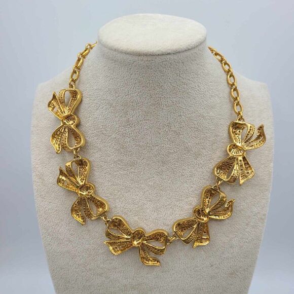 J Crew Clear Crystal Gold Tone Bow Necklace NWOT! - Picture 2 of 9